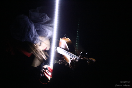 Bow Lightning